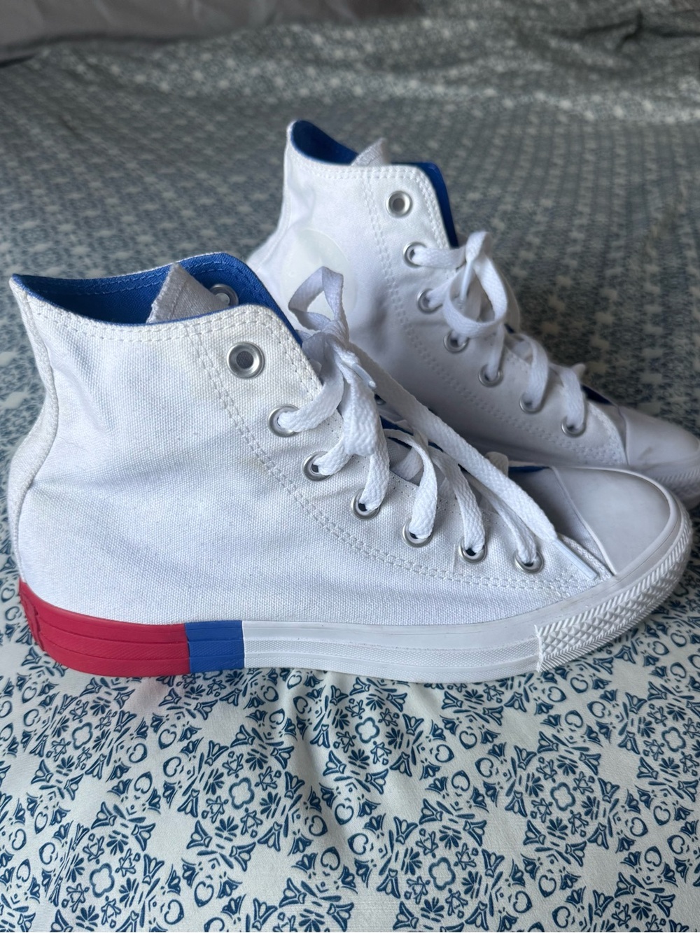 Rare Converse All Star Sneakers in White with Red & Blue Accent